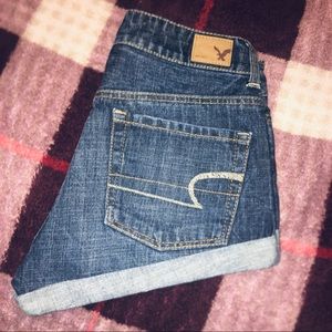 American Eagle Shorts (00)